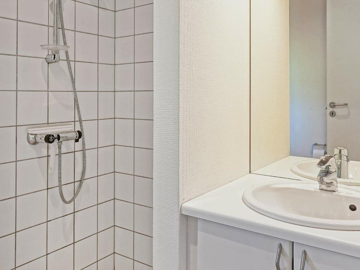 12 Person Holiday Home In Aakirkeby Vester Somarken 외부 사진