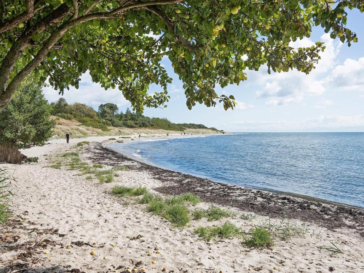 12 Person Holiday Home In Aakirkeby Vester Somarken 외부 사진