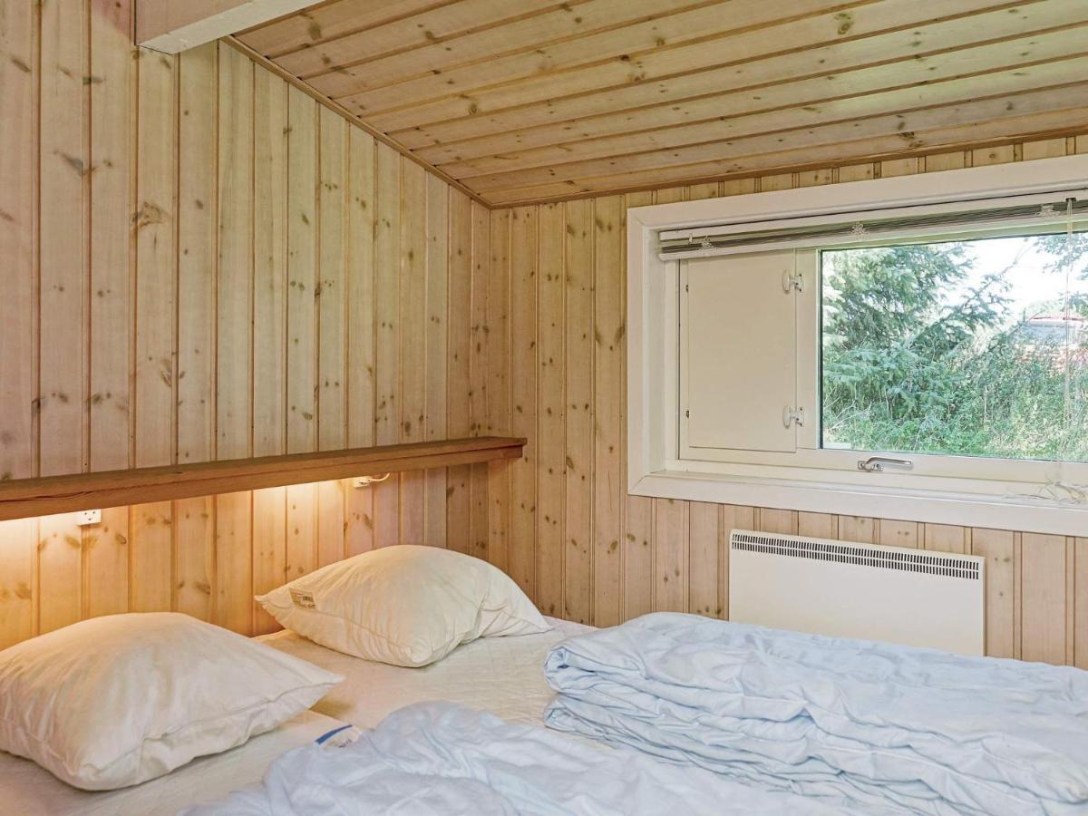 12 Person Holiday Home In Aakirkeby Vester Somarken 외부 사진
