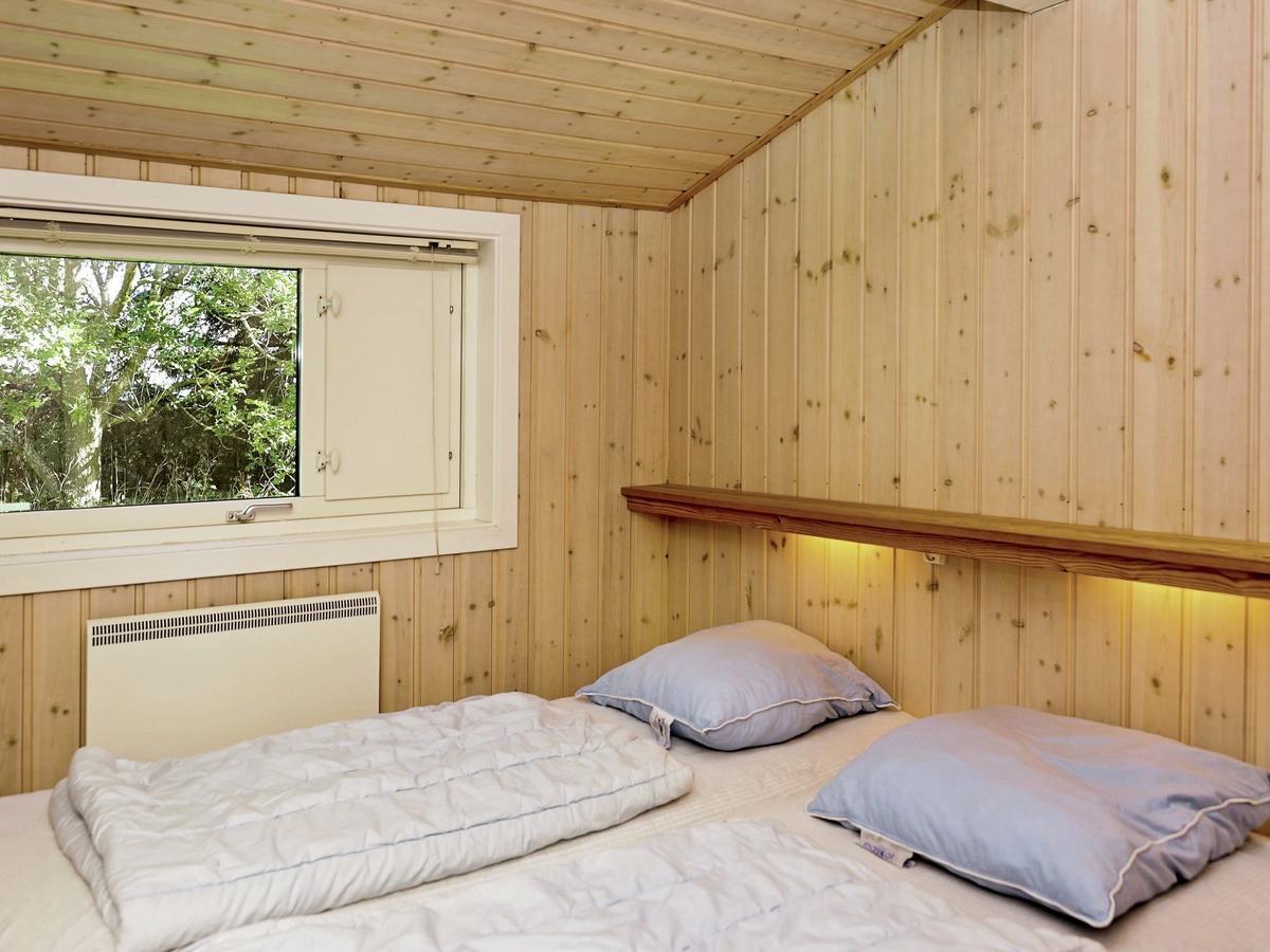 12 Person Holiday Home In Aakirkeby Vester Somarken 외부 사진